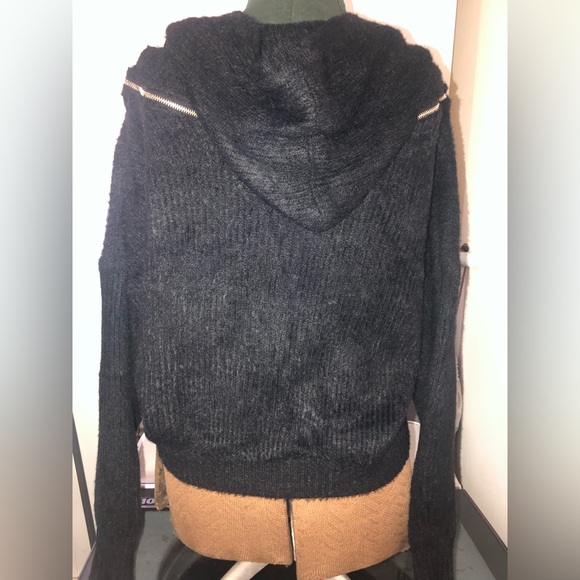 Show Me What You Got Zip Sweater - Picture 8 of 15